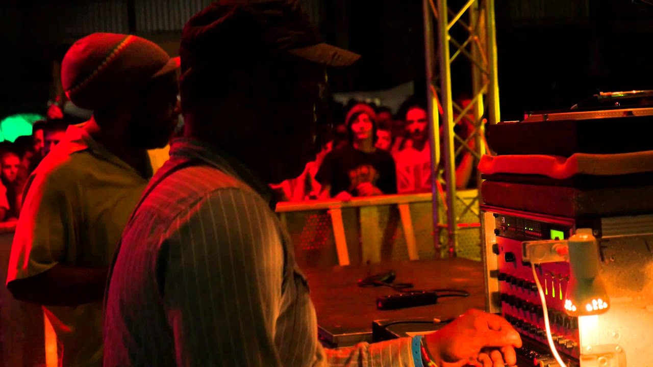 WORD SOUND & POWER  //  RAW EDIT  //  REGGAEBUS FESTIVAL #5
