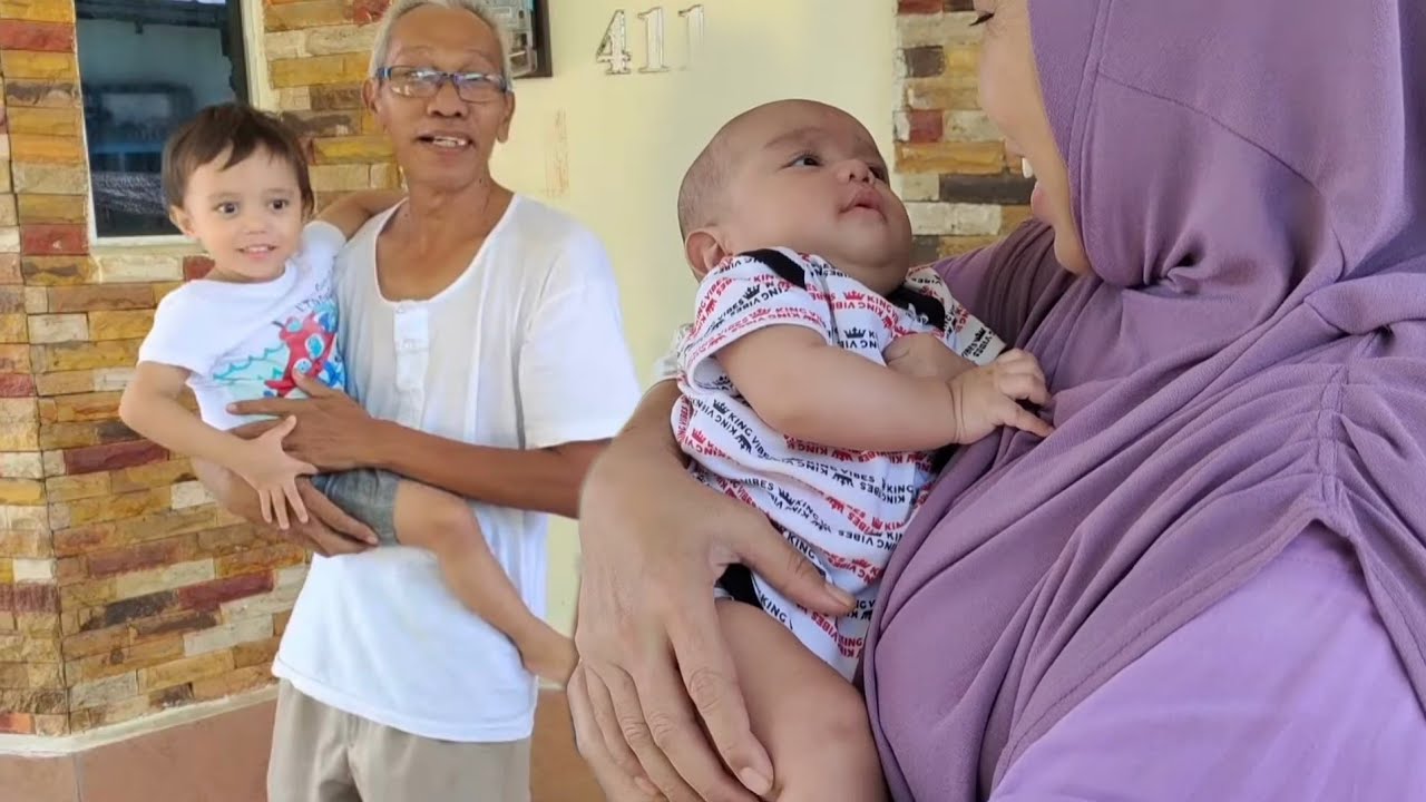 Cuti sekolah!! Jom balik kampung .....waktu ayah masih ada.... Throwback 2 years ago ...