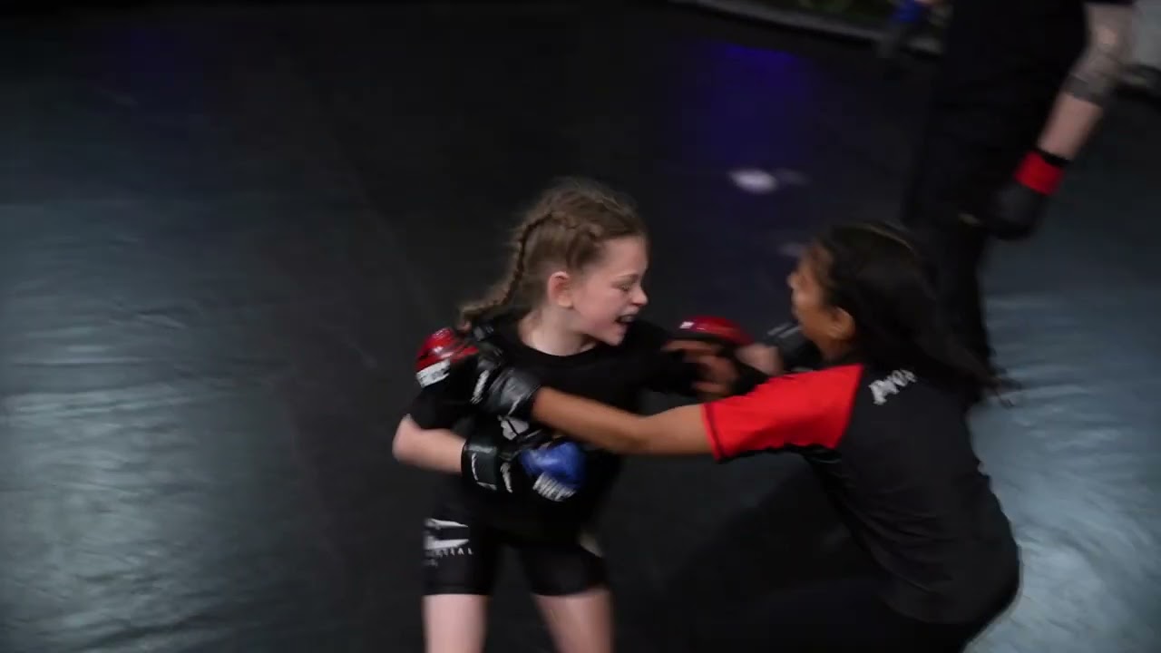 Bailey May vs Sofia Pinjara | Fight Night, Cardiff | Junior MMA Championship Fight!