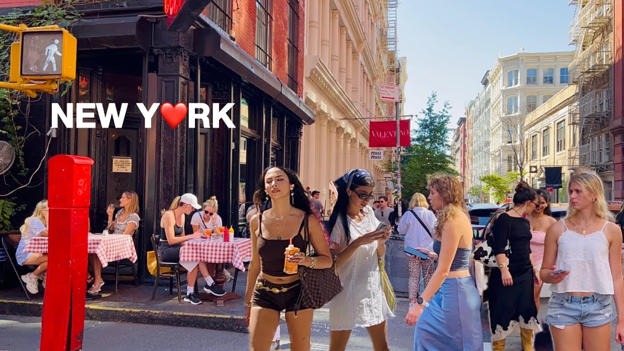 [4K]🇺🇸NYC Walk🗽Gorgeous End of Summer in New York City😎🍹Lively Saturday in SoHo Manhattan | Aug 2025