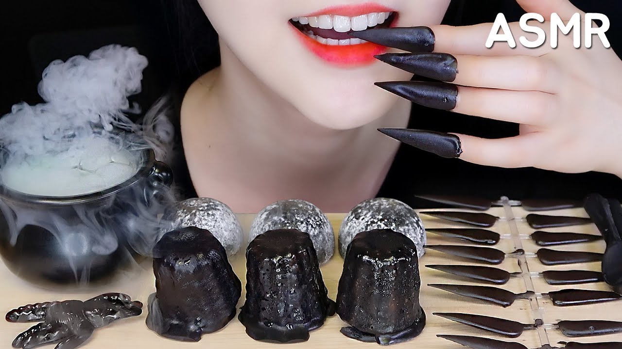 *LOUD* BLACK FOOD ASMR EDIBLE NAILS, EDIBLE SPOONS, ICE CREAM MOCHI, CANELÉS ASMR