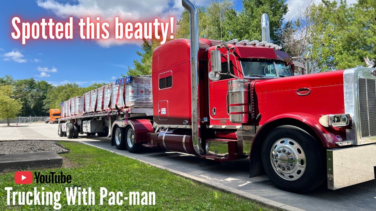 Loaded in South Bend, Indiana & Spotted a pretty Peterbilt