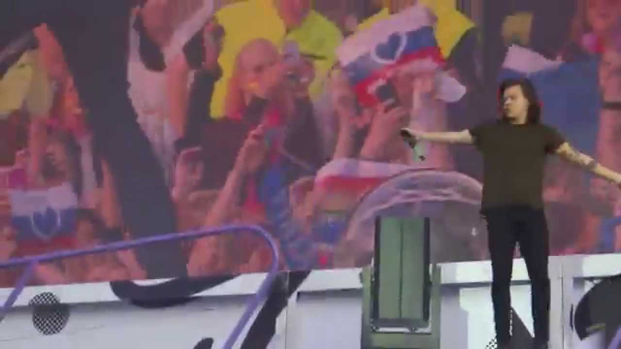 Clouds (Harry-centric) - One Direction in Helsinki, Finland 27.6.2015