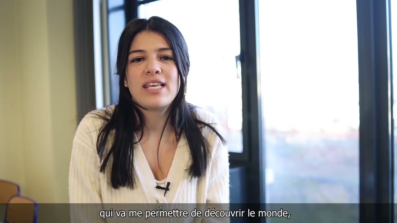 LE BTS COMMERCE INTERNATIONAL A GASTON BERGER (sous titré)