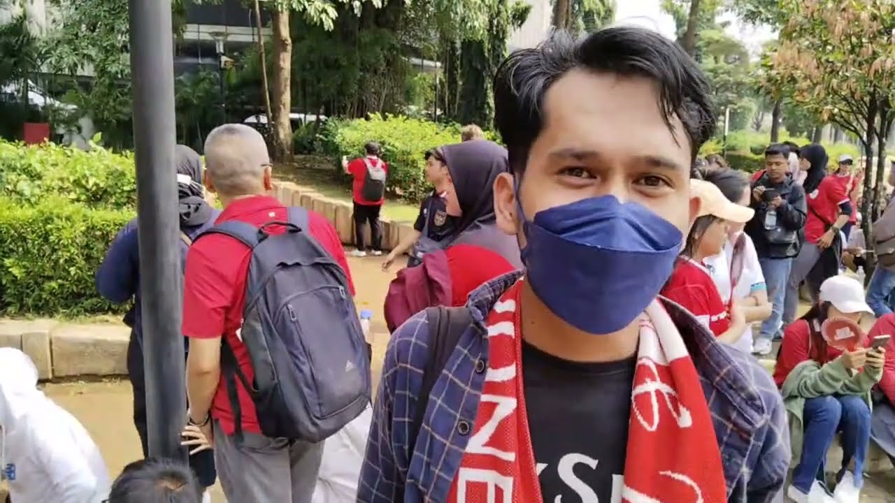 LIVE UPDATE GBK JELANG LAGA INDONESIA VS IRAK