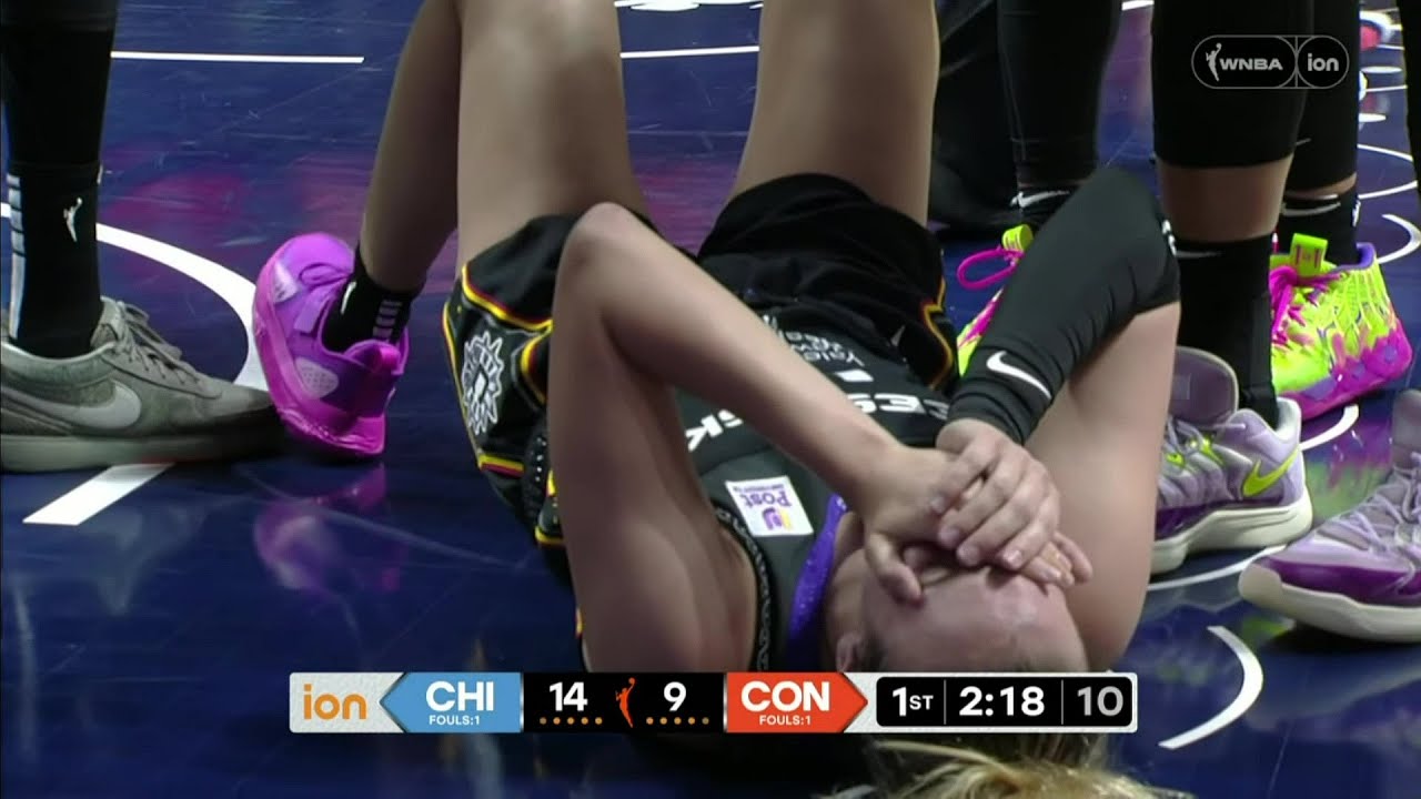 🫢 FLAGRANT, Chennedy Carter SMACKS Former Teammate Marina Mabrey Chicago Sky vs Connecticut Sun WNBA