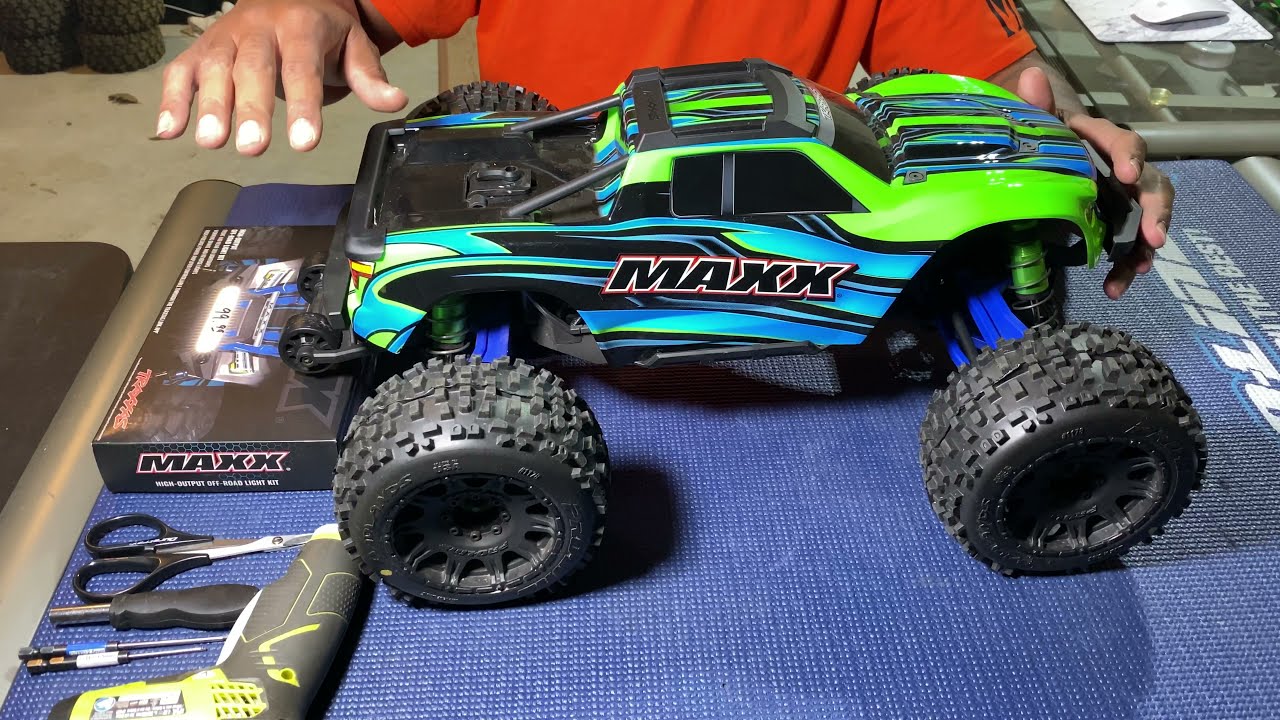 Traxxas Maxx light kit installation