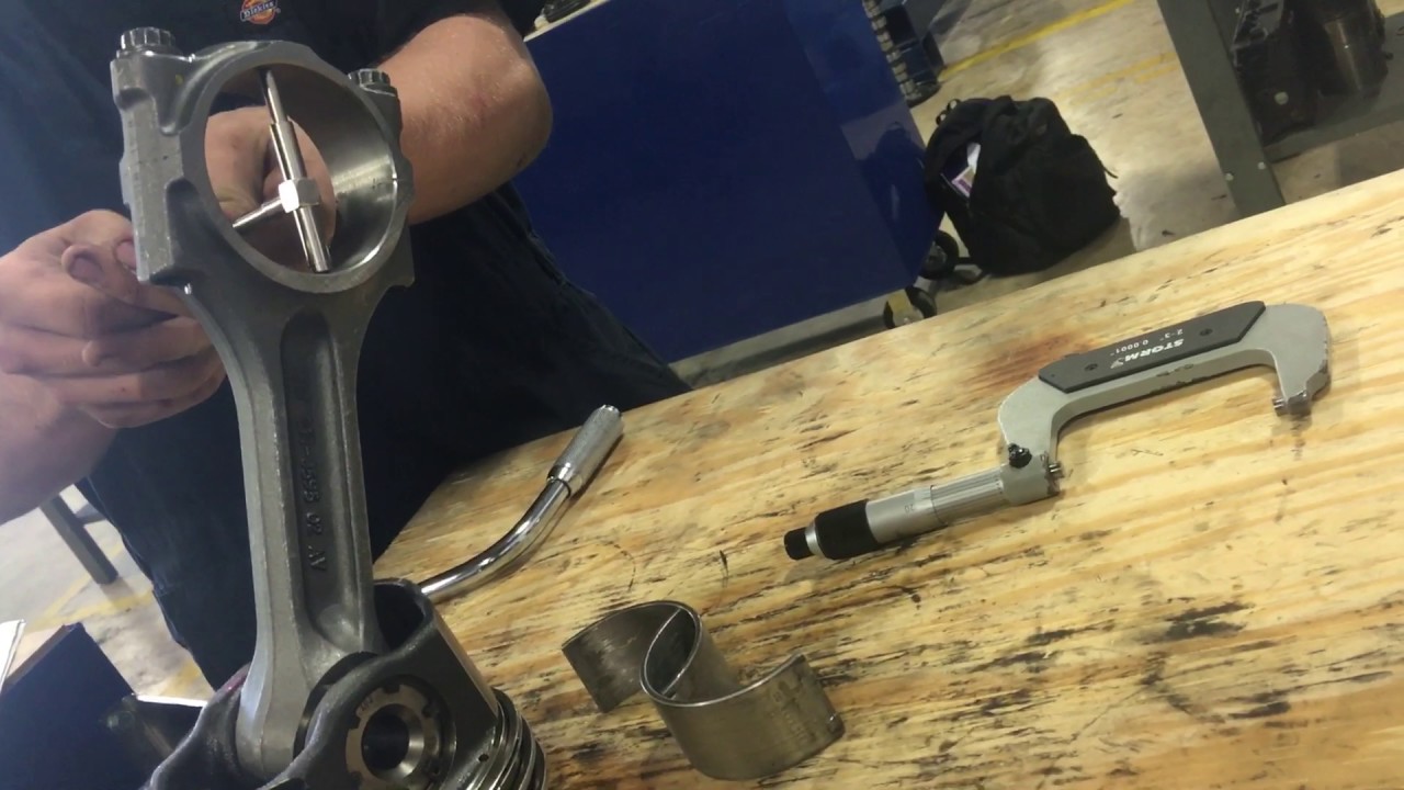 Measuring connecting rods
