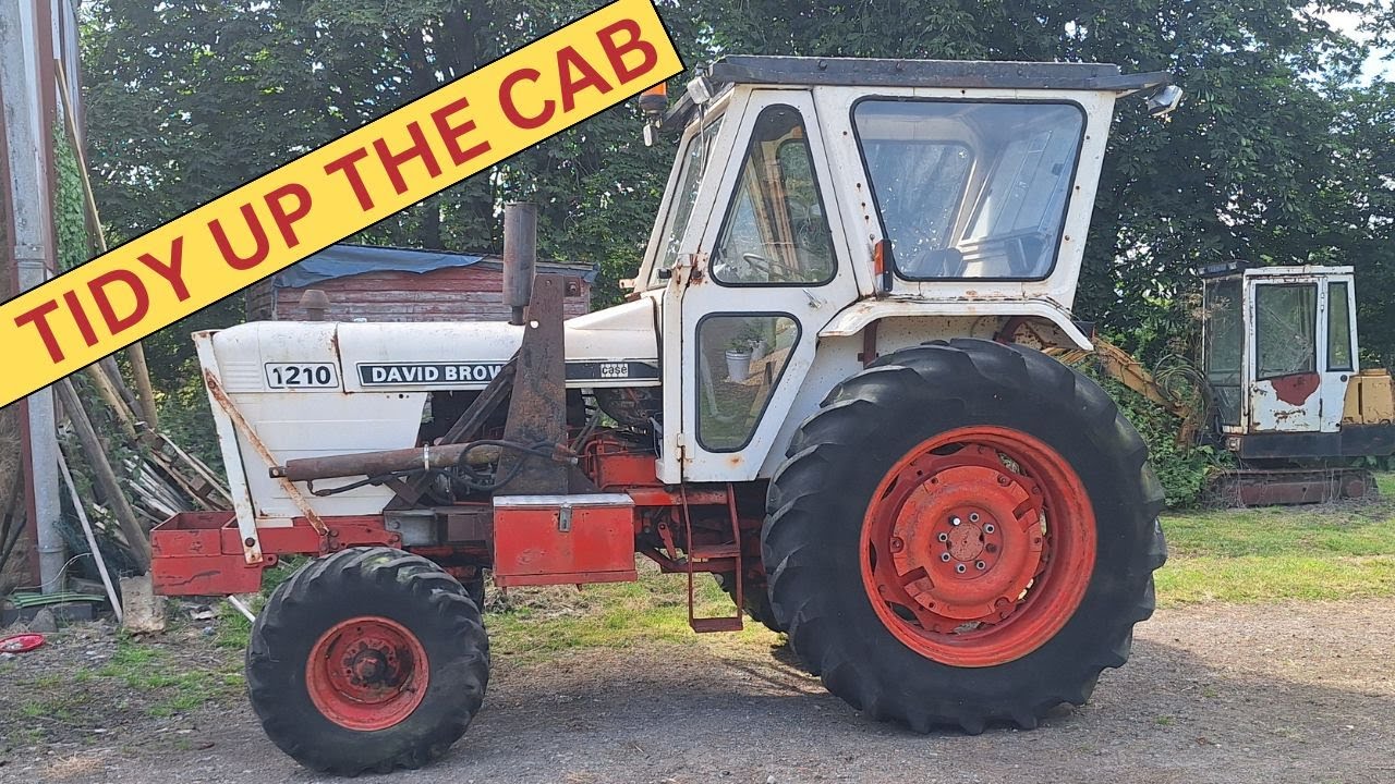 David Brown 1210 Tractor   PART 2 Tidy the Cab