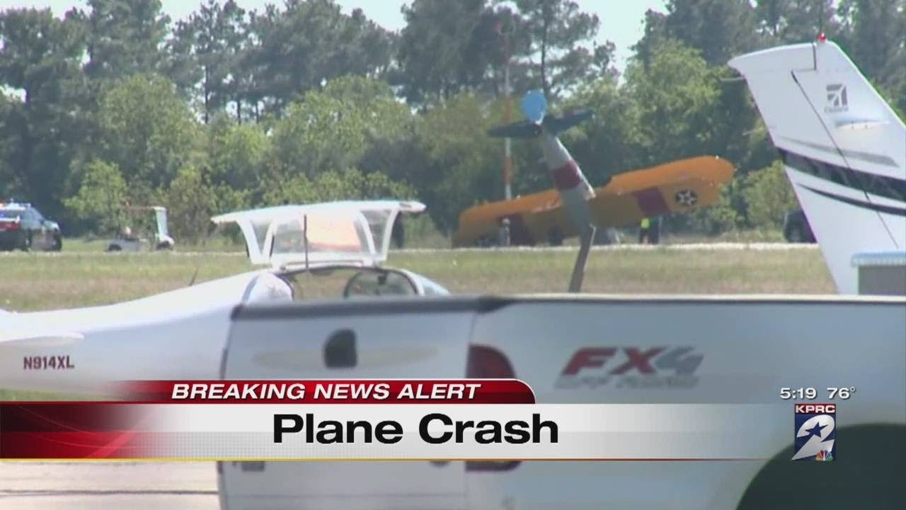 Plane crash at Hooks Airport