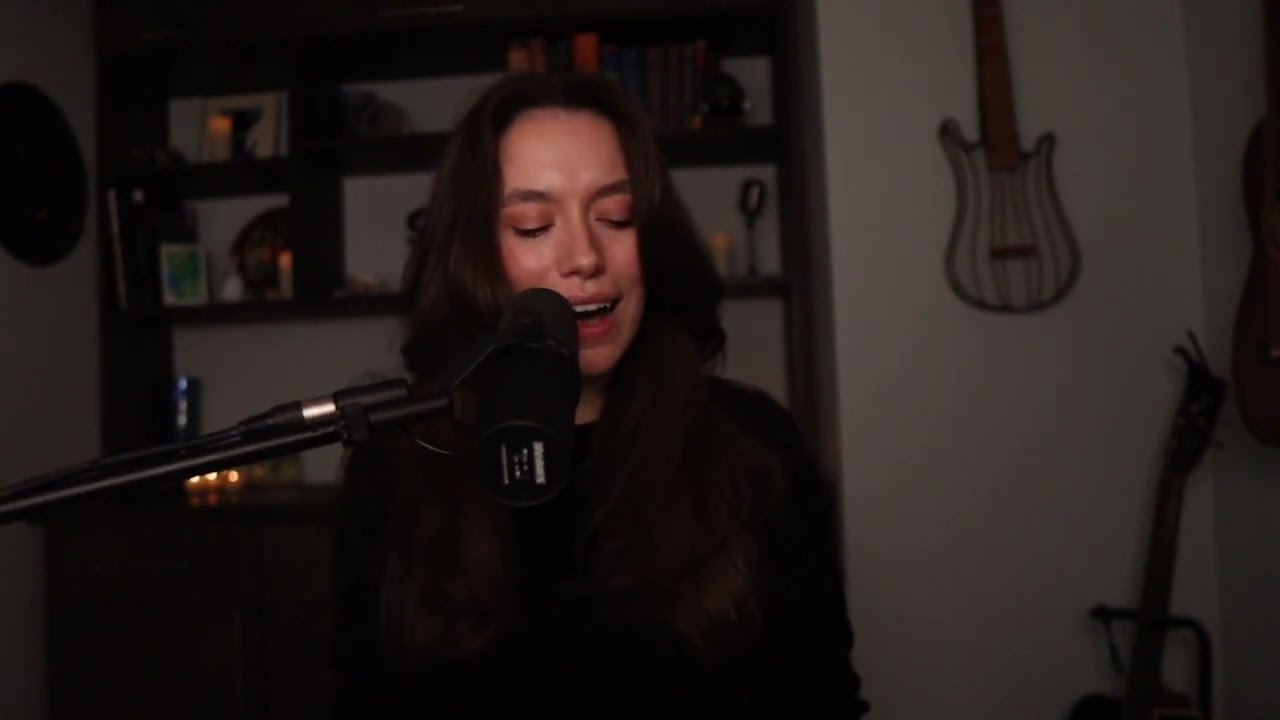RIVER | Tunes with Tara | Tara Jamieson Covers JONI MITCHELL