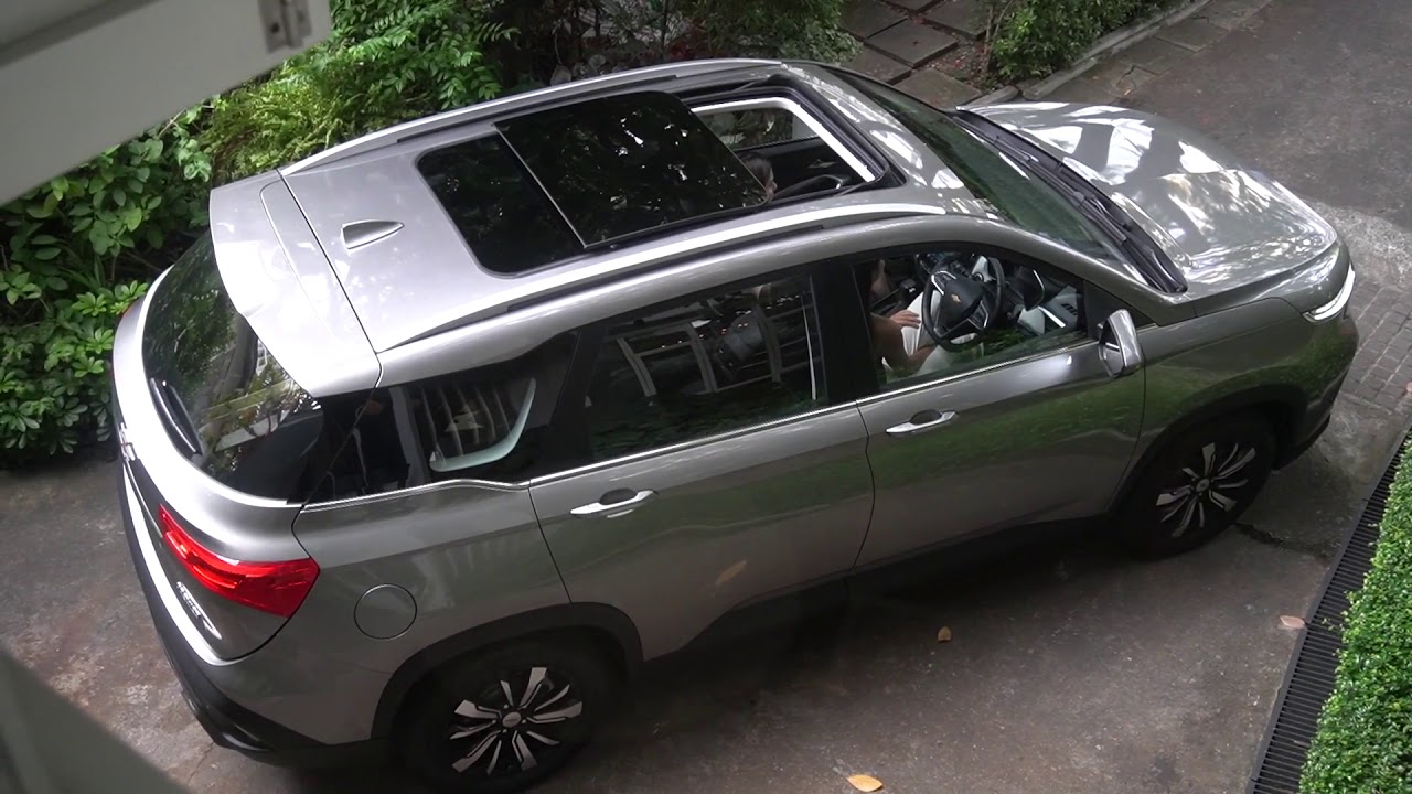Captiva Premier Panoramic Sunroof One Touch feature