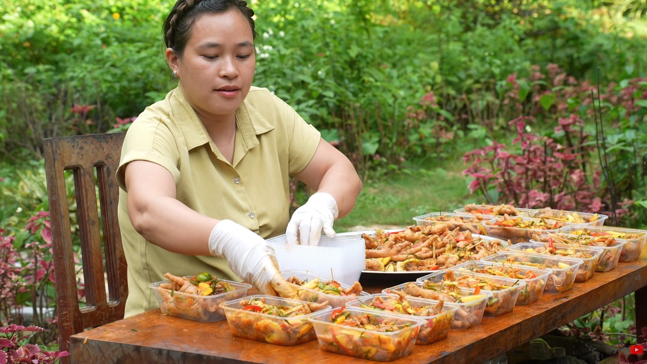 I Tried a Spicy Lemongrass Chicken Feet Recipe… Now My Mouth Is on Fire