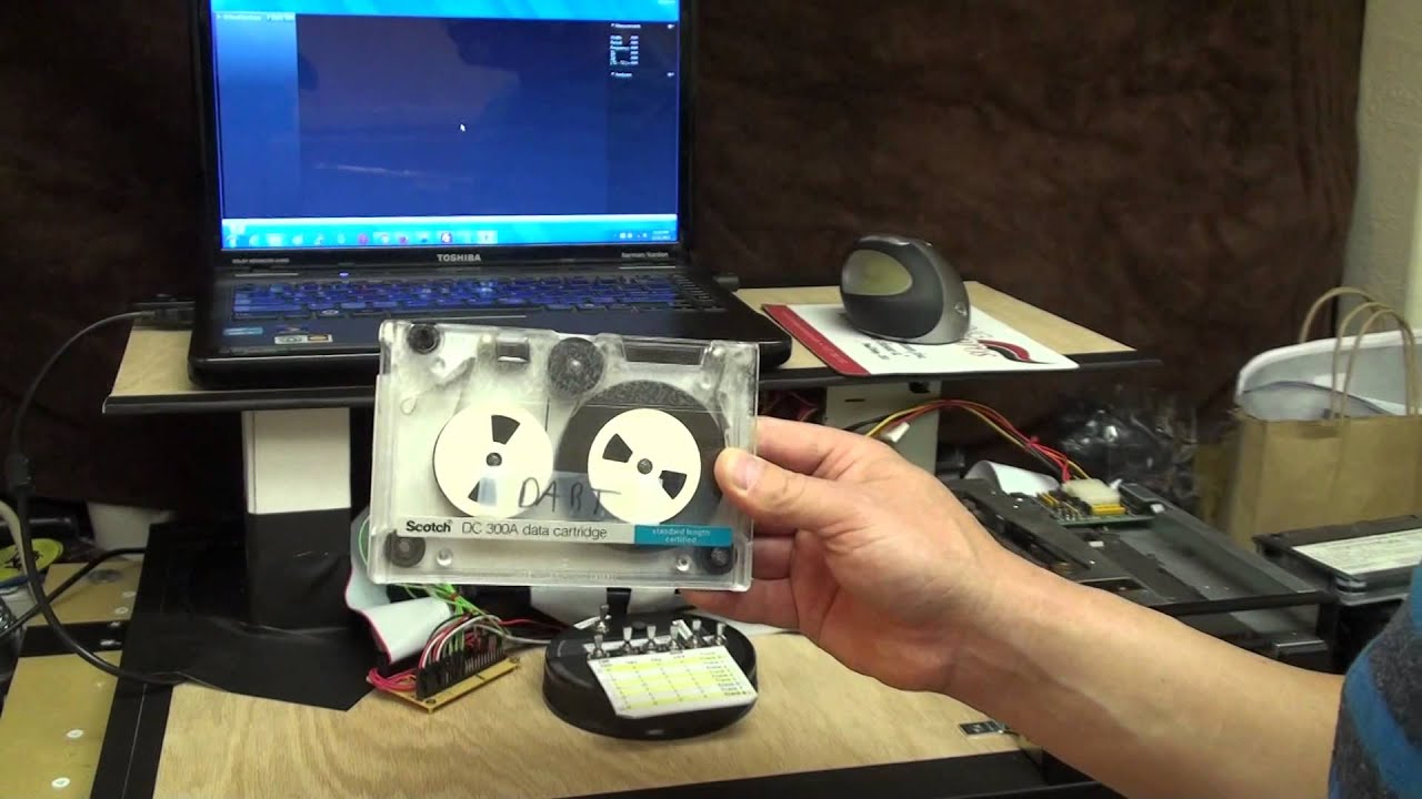 Демонстрация универсального считывателя лент QIC Data Tape Reader v2