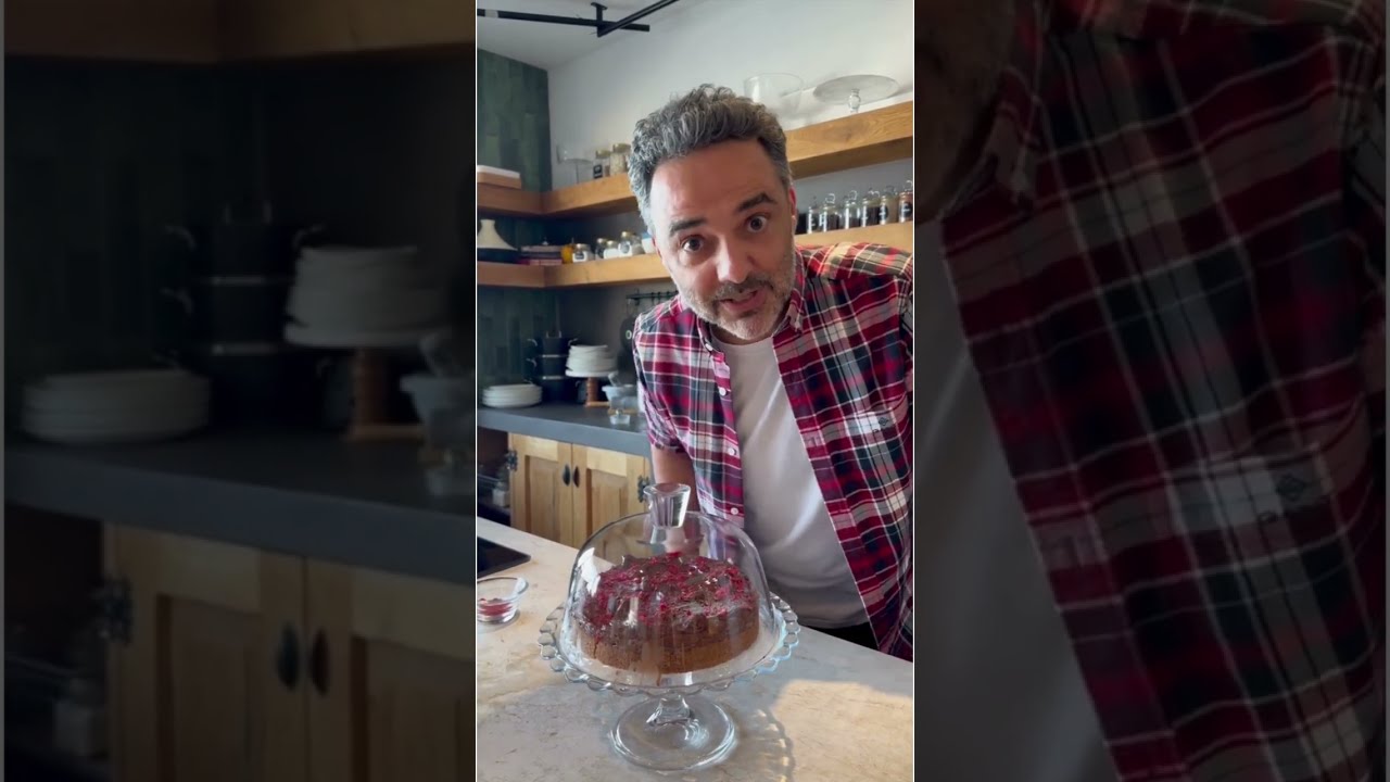 Arda T&uuml;rkmen'den Pişmeyen &Ccedil;ikolatalı Cheesecake Tarifi