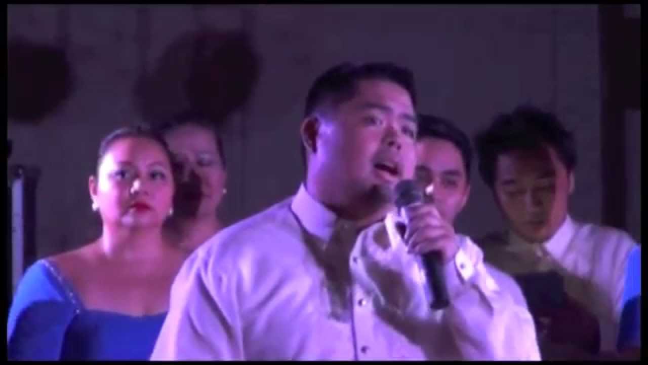 Audience joins ACS in singing How Lovely is Your Dwelling Place