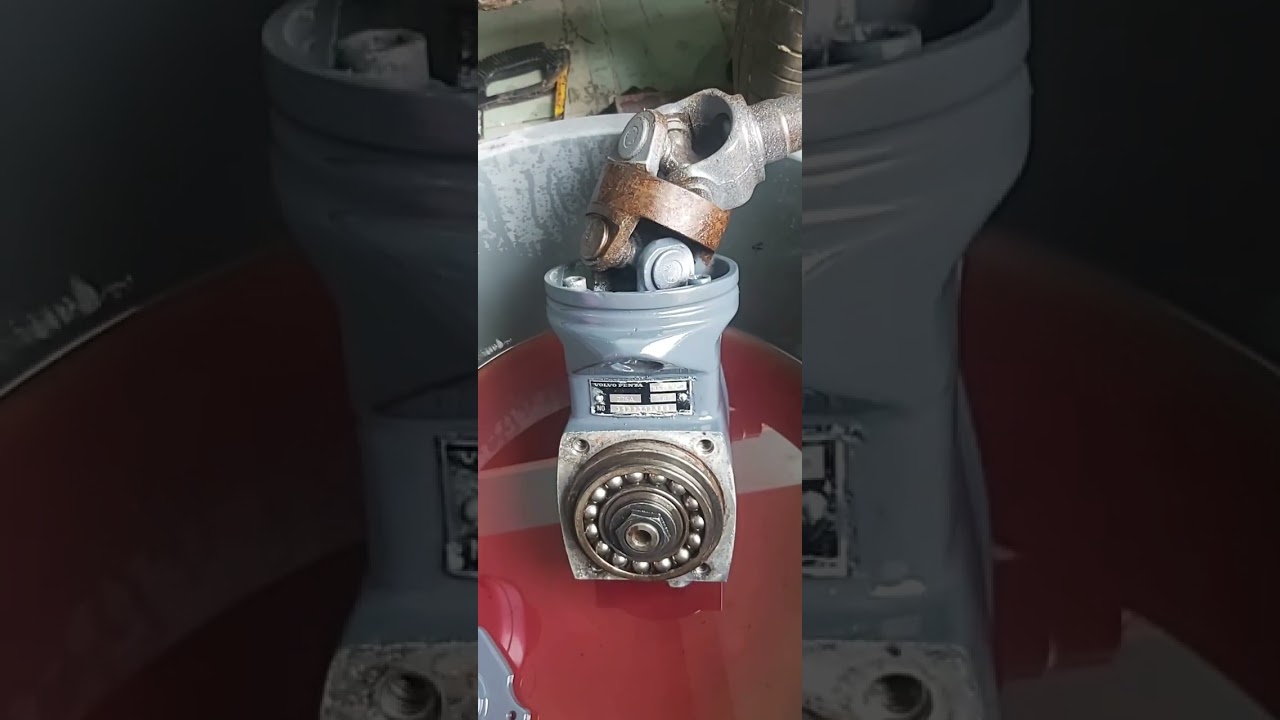 montagem da rabeta volvo penta da lancha cobra 19 pés