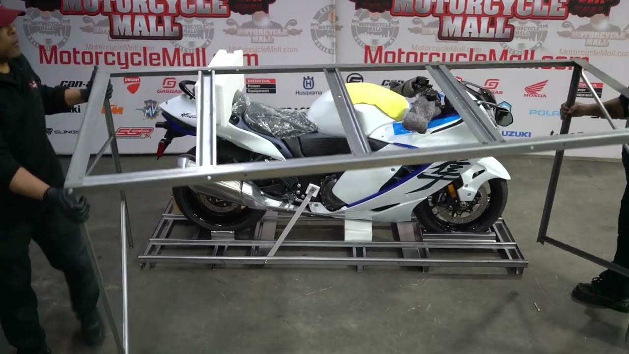 2026 Suzuki Hayabusa #unboxing