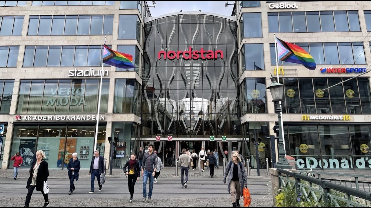 Gothenburg Walk, Sweden: Nordstan Shopping Centre, Stores and Restaurants