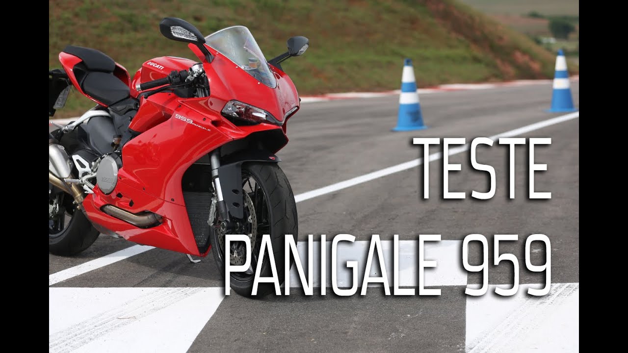 Piloto Leandro Mello testa a nova Ducati Panigale 959