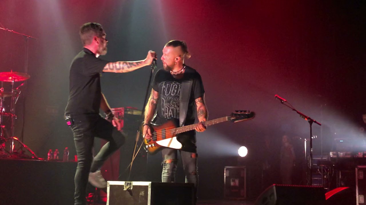 9 milliards - Les Fatals Picards