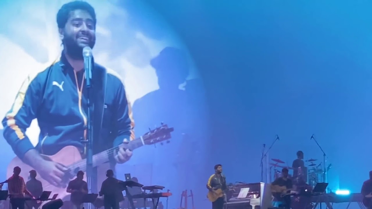 Arijit Singh Live at Mumbai 2020 singing other singer's songs and many more