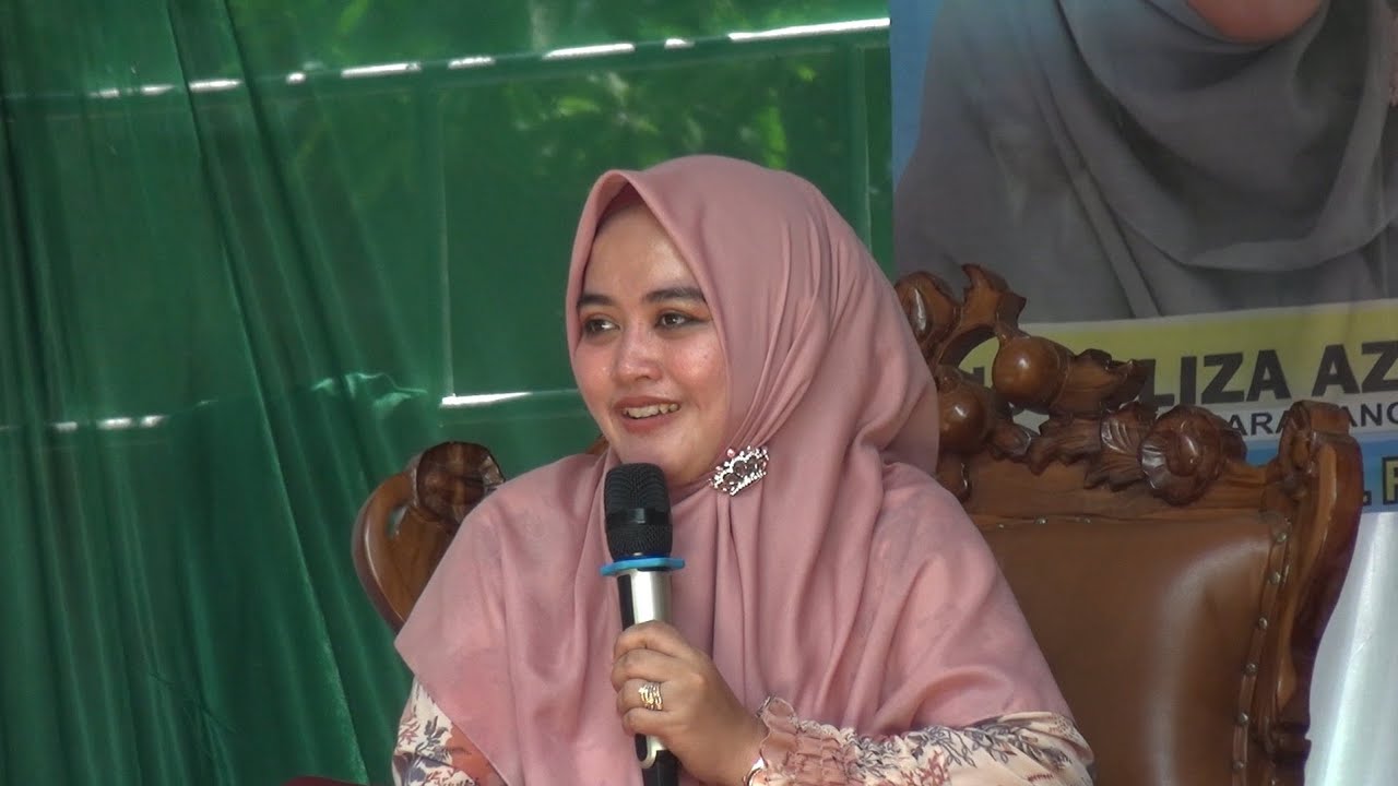 USTADZAH LIZA AZIZAH TERBARU LUCU BANGET