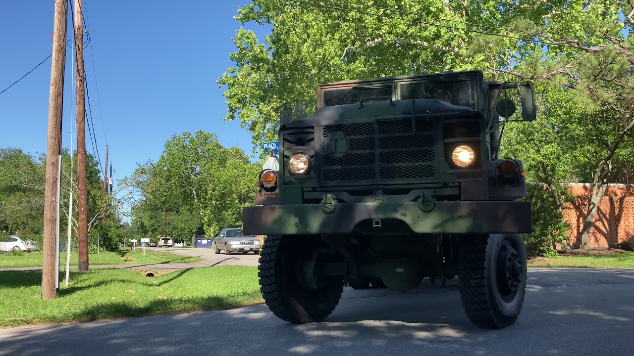 M923 - 4K Neighborhood Drive