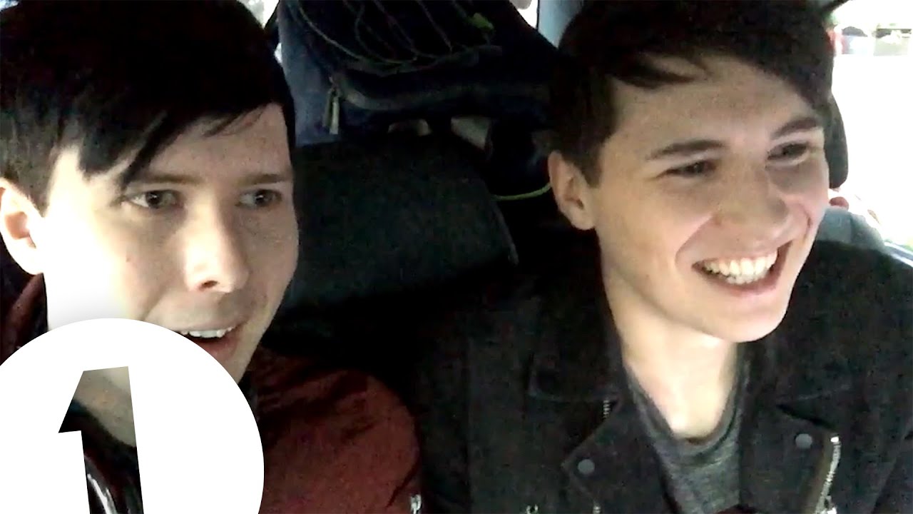 Dan & Phil phoned into Grimmy's show just to speak to The 1975!