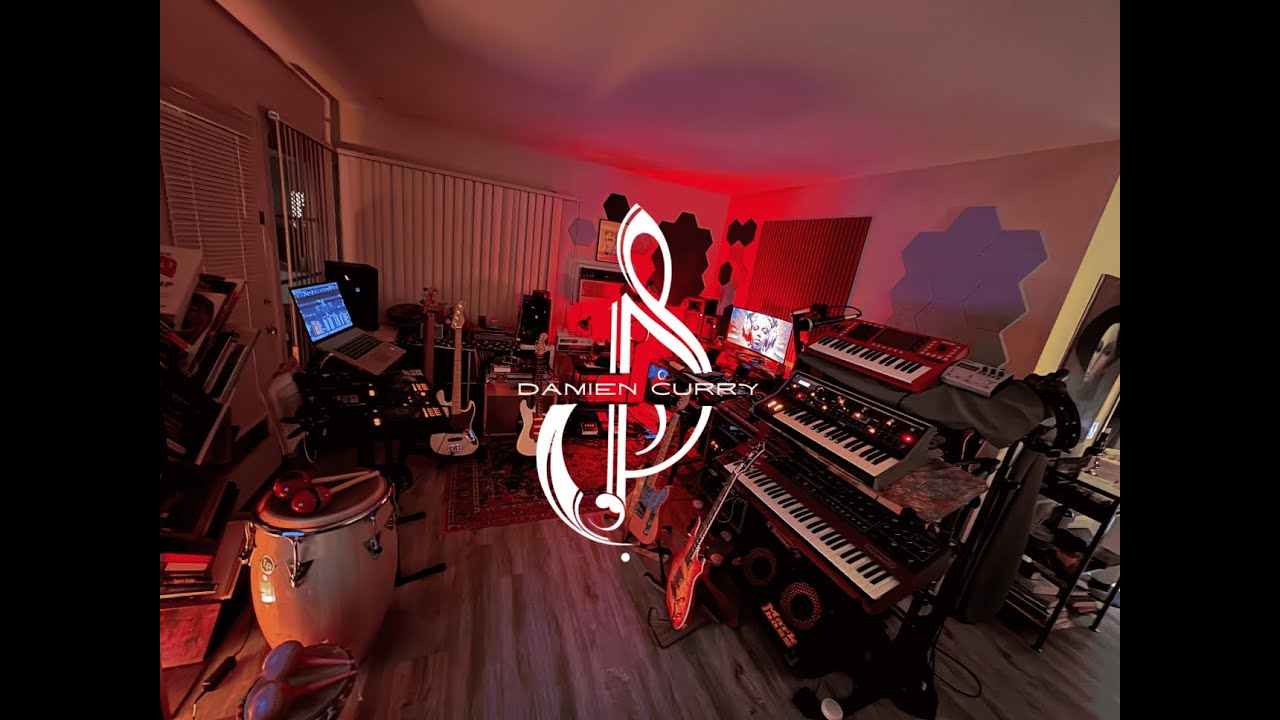 FUNKY HOUSE | BIG APARTMENT with Damien Curry
