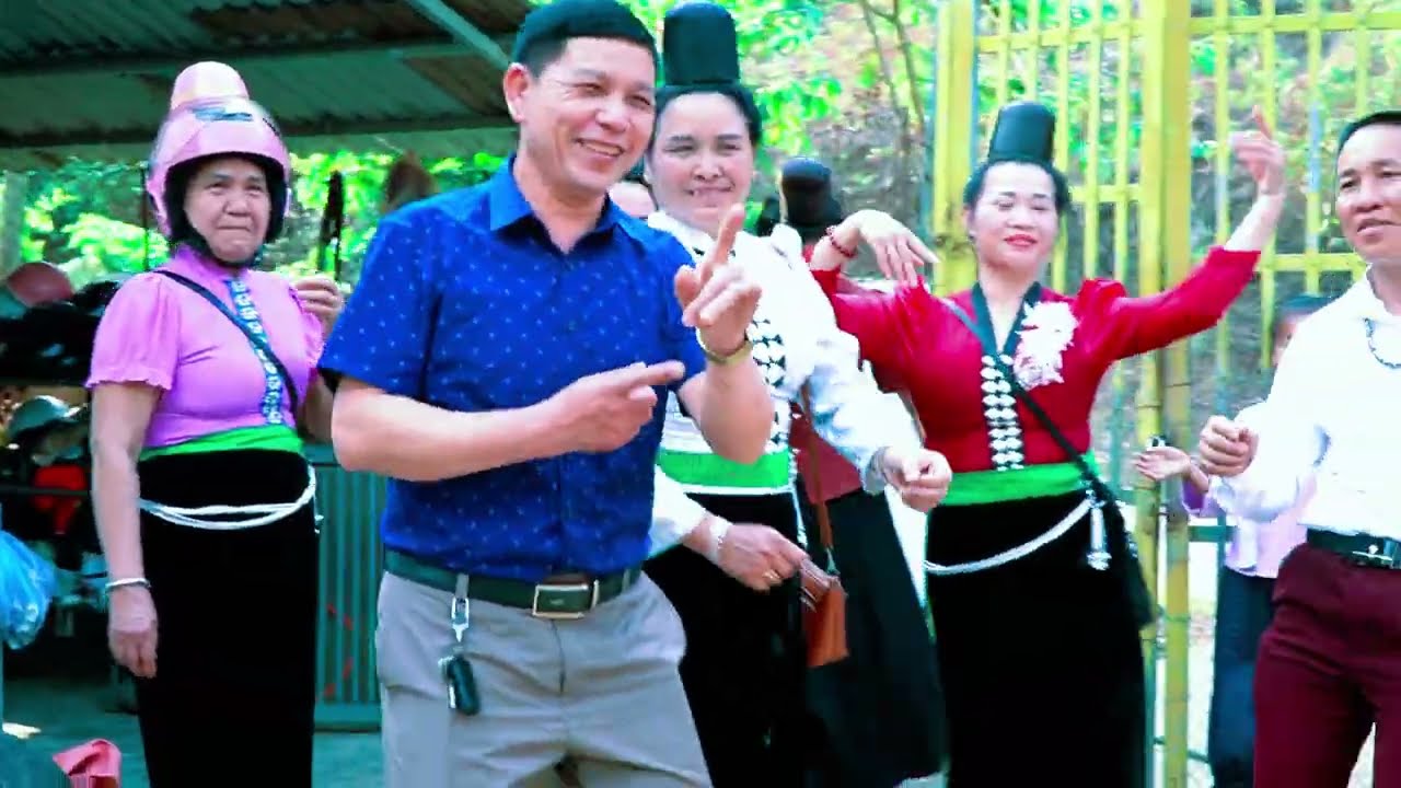 Nhảy cuối tháng tết tại nhà thành đạt TV mường la Sơn la 