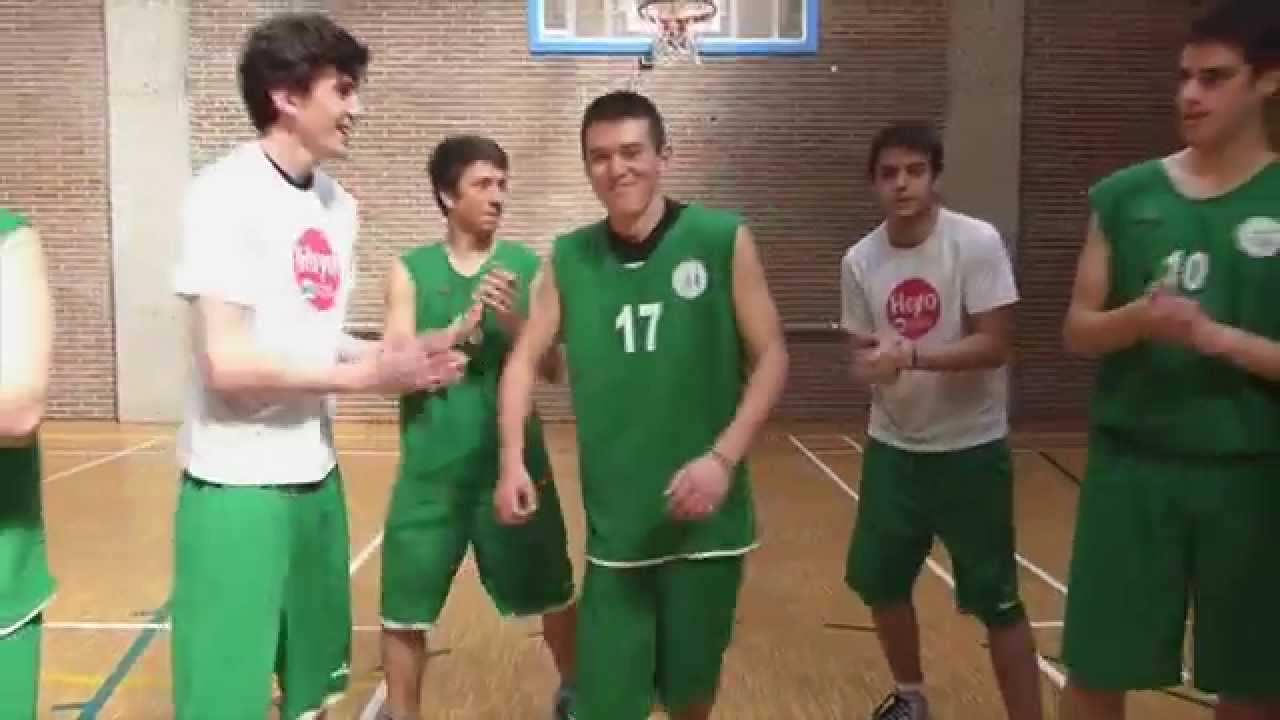 Happy Pharrell Williams   C B  Basket Hoyo de Manzanares