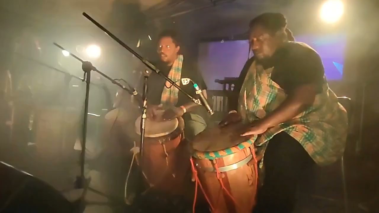 Les Freres Cippe - Festival Mizik Machine