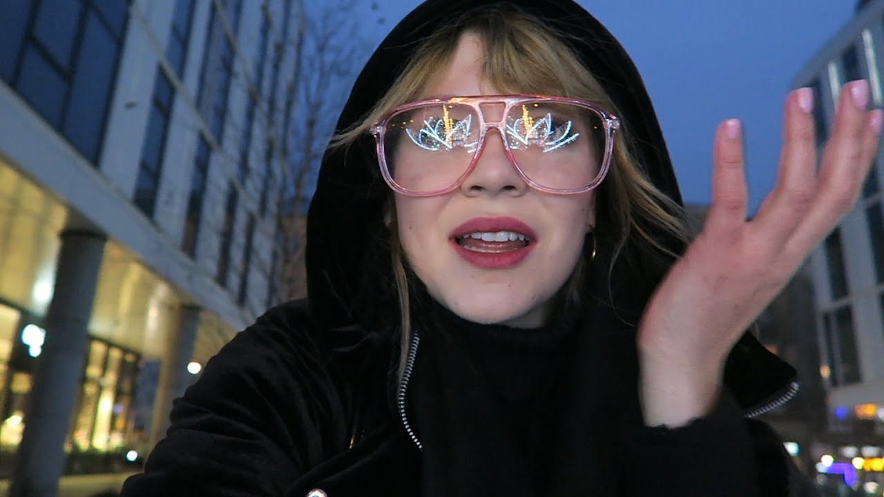 #1 VLOGMAS 2018 - CHODZĘ PO SKLEPIE TIGER I POKAZUJE FAJNE RZECZY
