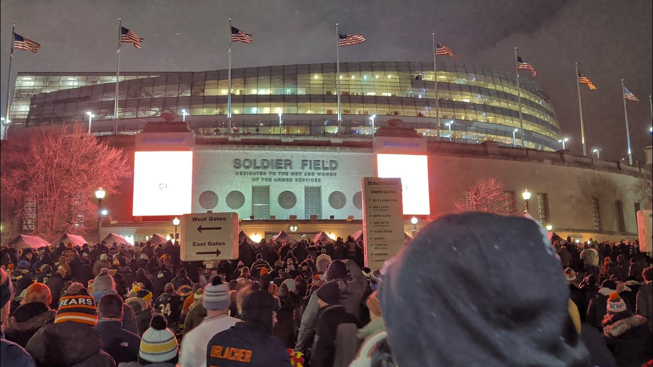 Bears Beat Packers in Epic Game - A fan's perspective