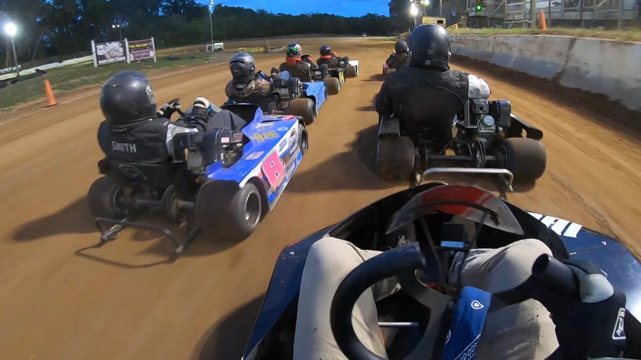 Friday night double feature at Bullring, BIG WRECK!