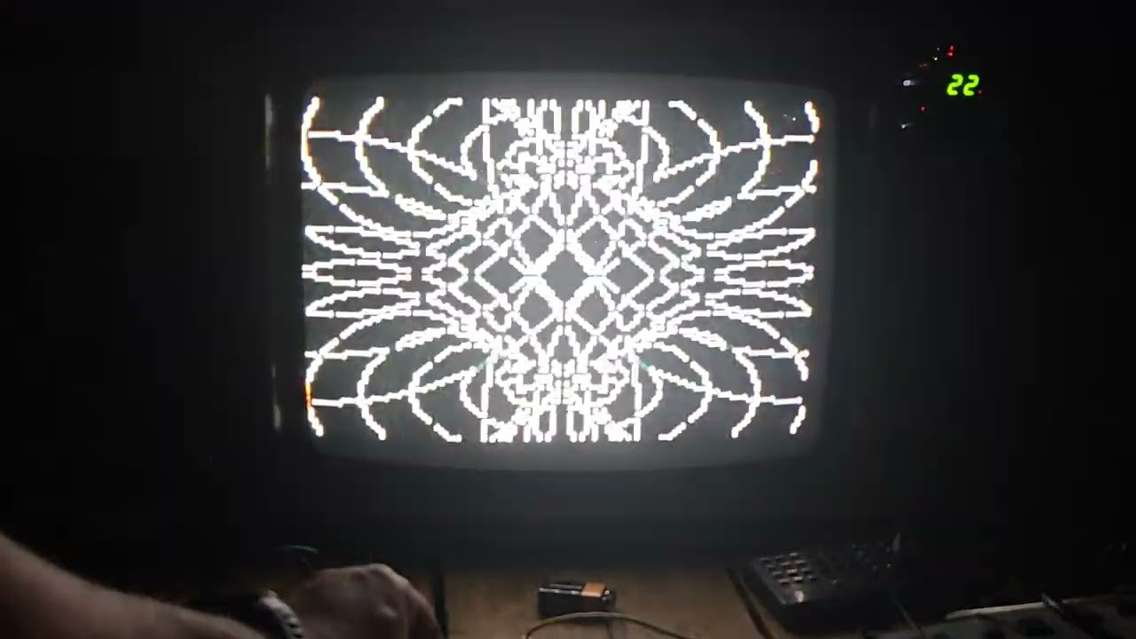 A cycle through some of Rorschach video synth's forms (patterns) lumaticvisual.com 