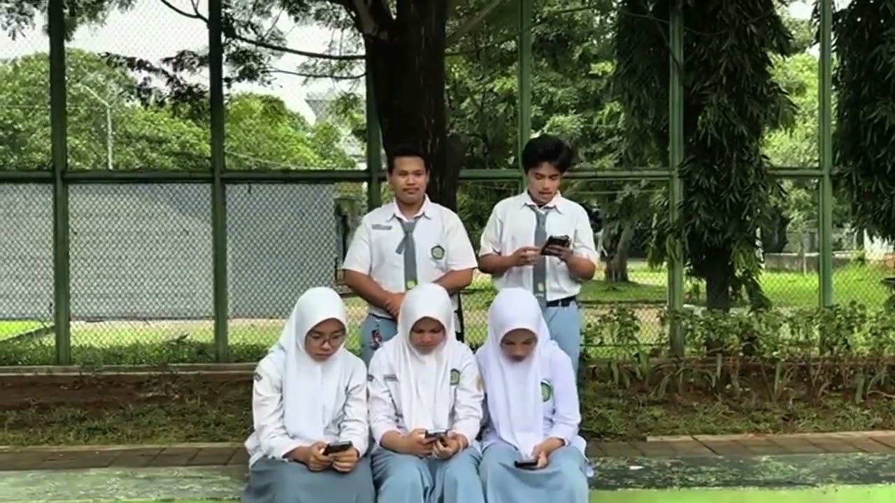 MUSIKALISASI PUISI (STS BAHASA INDONESIA), KELOMPOK 2 XI-3