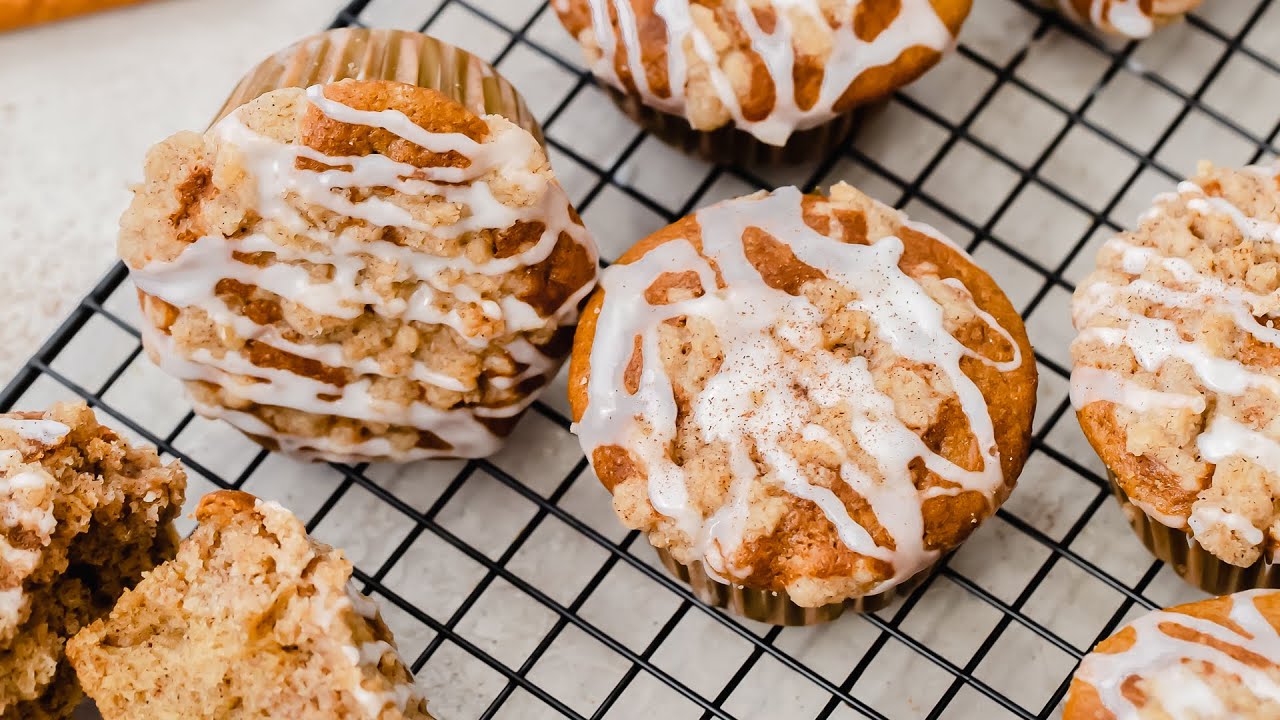 Coffee Cake Muffins