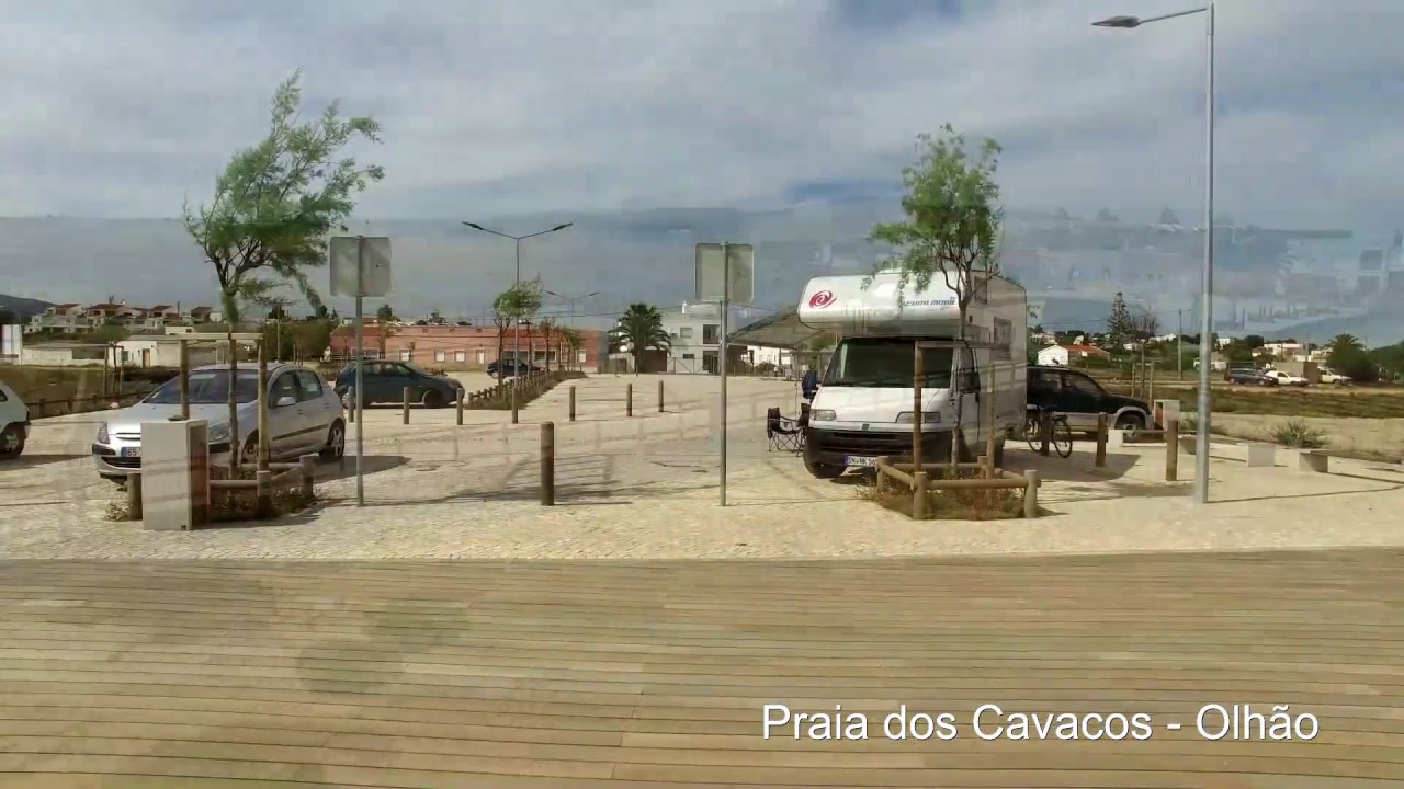 Praia dos Cavacos - Olh&atilde;o