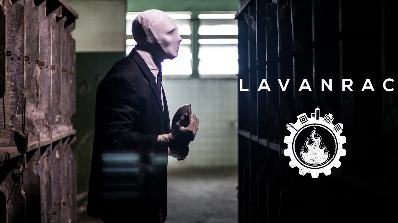 Plastic Fire - Lavanrac (Clipe Oficial)