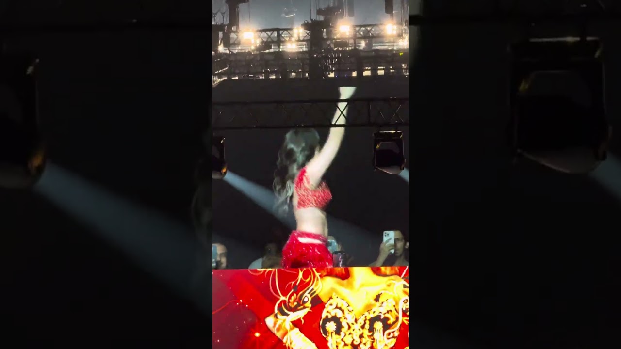 Sunidhi Chauhan, Nora Fatehi at the Launch of Azizi Milan at Coca Cola Arena Dubai #sunidhichauhan