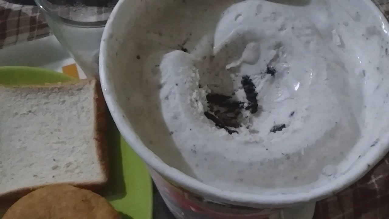 binge in my room | hazelnut cream with lots of bread, chocolates, salad and ice cream
