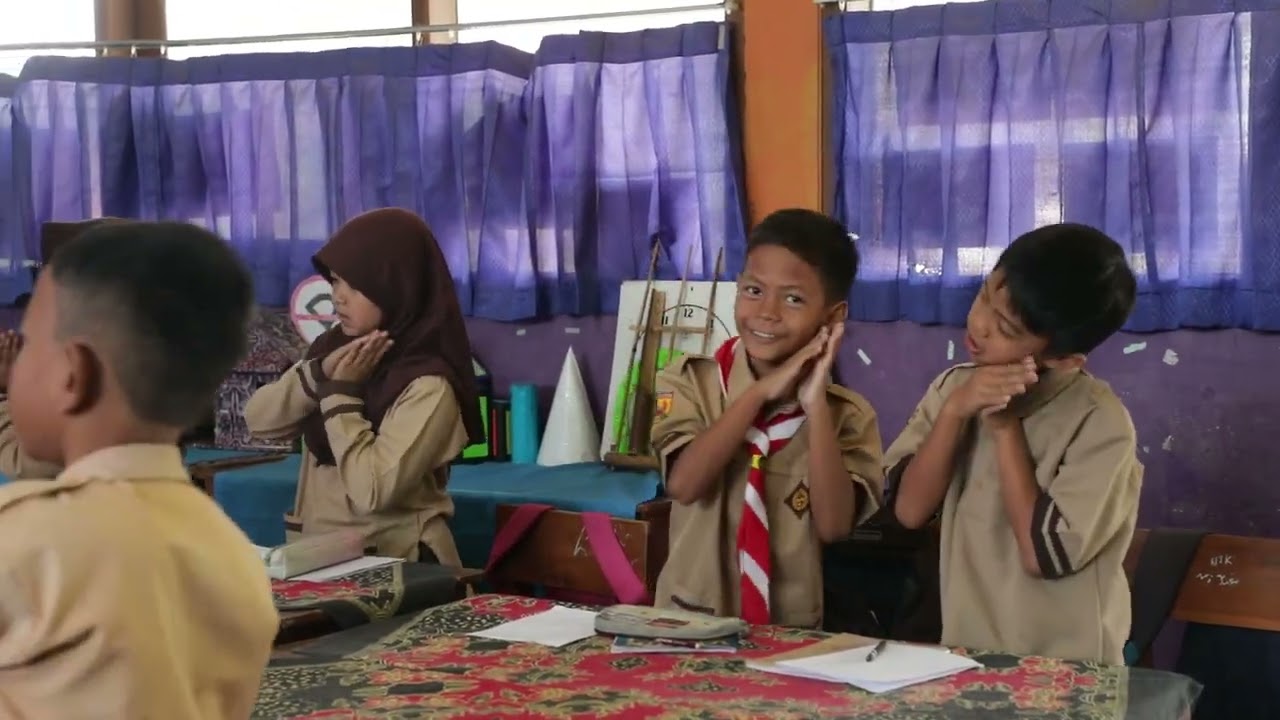 PEMBELAJARAN BERDIFERENSIASI NENENG RODIAH,S.Pd SDN 2 CILIMUS, KEC. CILIMUS KAB. KUNINGAN