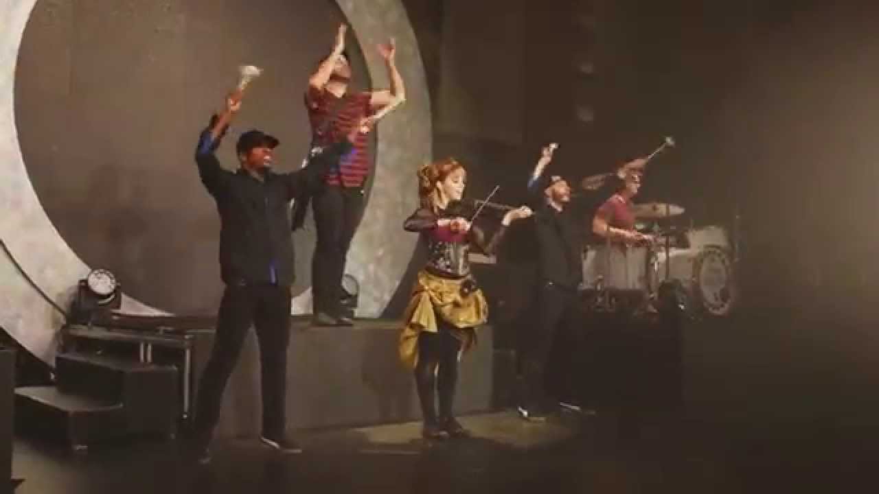 Lindsey Stirling - Roundtable Rival (Live From London)
