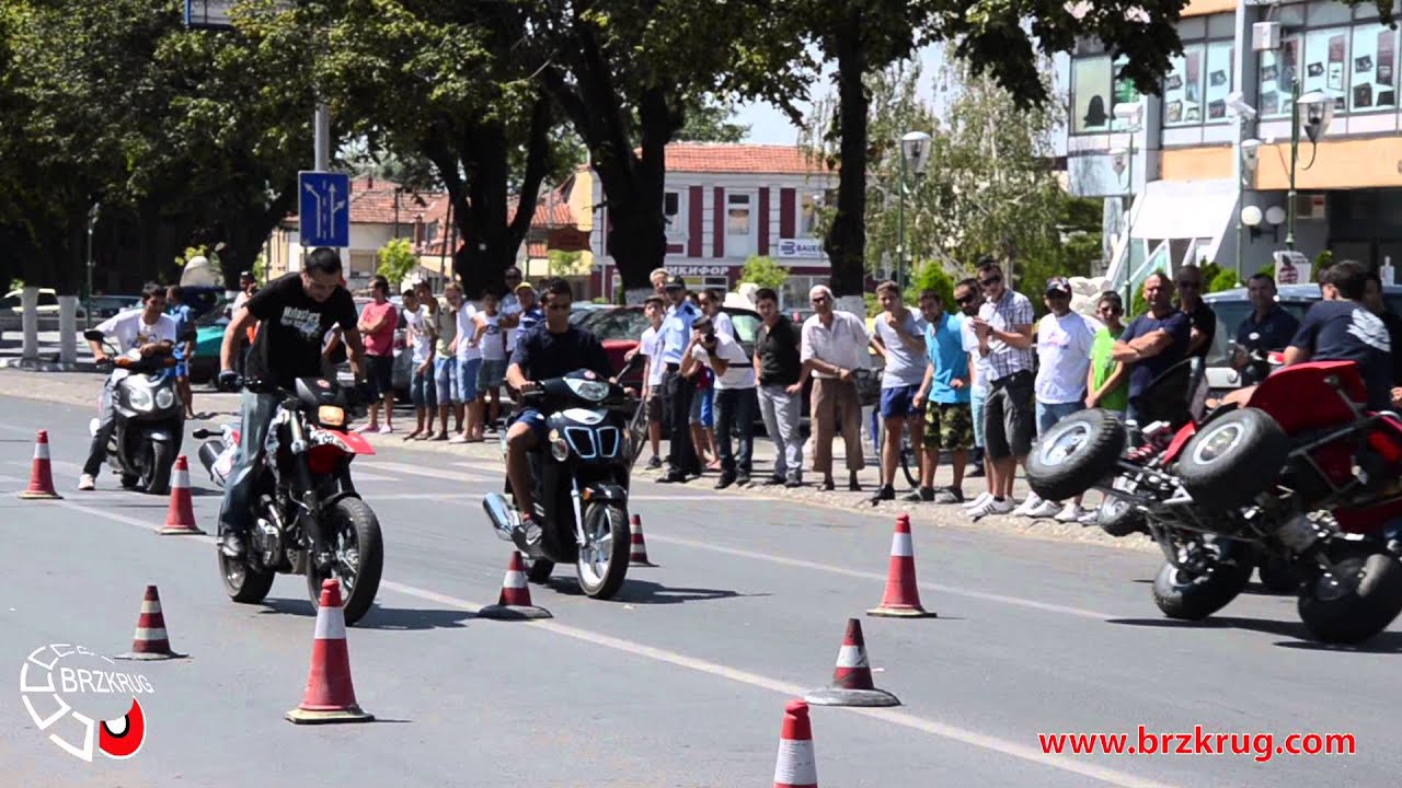 Gymkhana & Moto Drag 300km/h+ open traffic Prilep 2013 (MK) Moto Gathering - Mad Macedonians ()