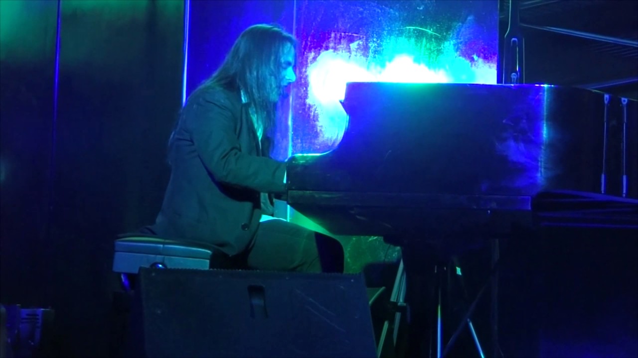 Andre Matos Sesc Carmo "No Need To Have An Answer"- Virgo