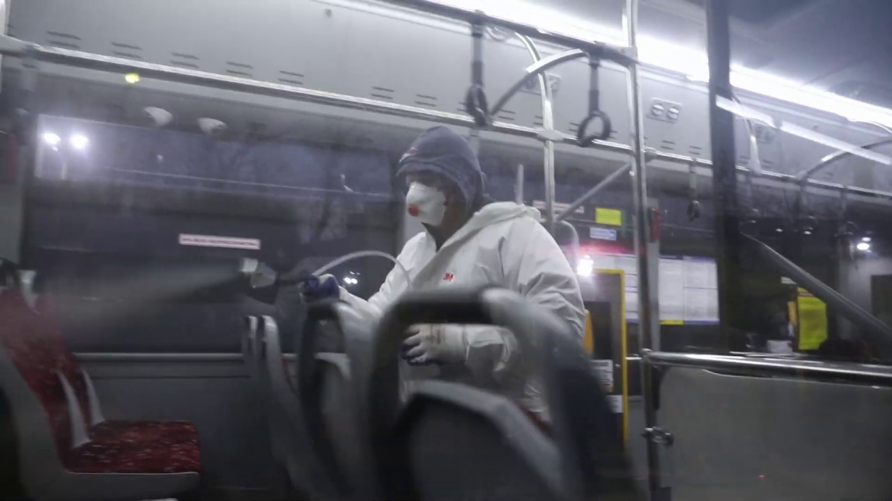 Kielce. MPK. Dezynfekcja autobusu (18.03.2020)