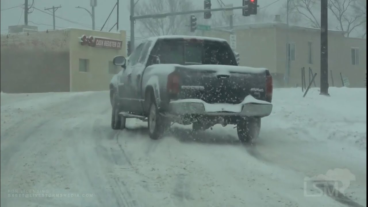01-25-2021 Omaha, NE - I-29 Dangerous Traffic, Cars in Ditches, Semi Passing Dangerously