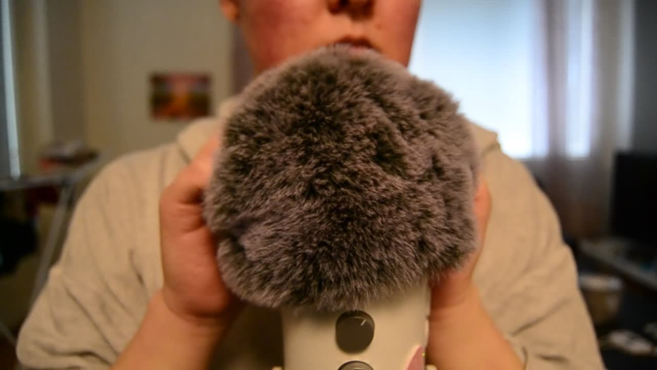 Diverse Deadcat Mic Cover Sounds ASMR #asmr #asmrsounds #relaxing